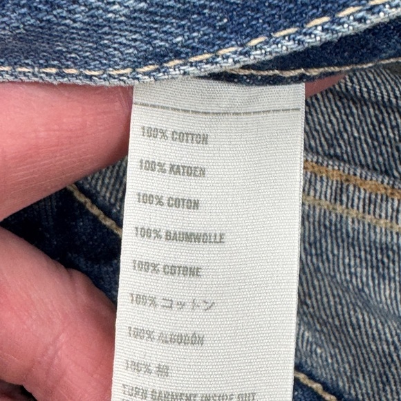 Hollister Women's Distressed Boyfriend Jeans - Picture 6 of 8